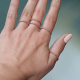 bague d’éternité en saphir rose à tour complet, or jaune 18 carats