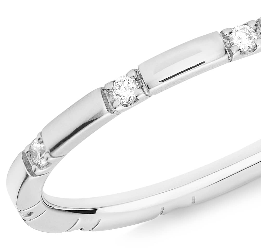 diamond 10-stone ring 18ct white gold