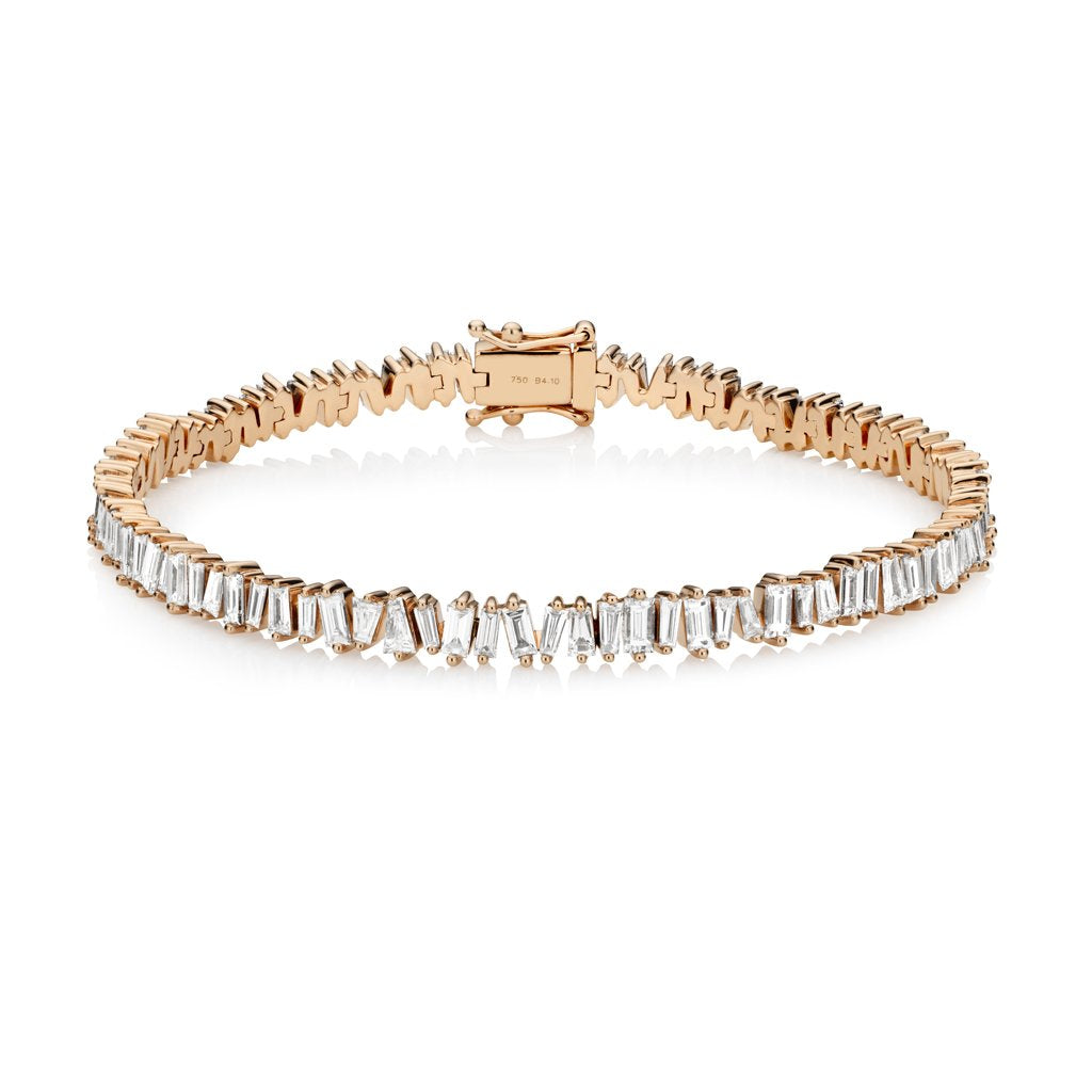 4.0 ct baguette diamond 'fantasy' bracelet 18ct gold